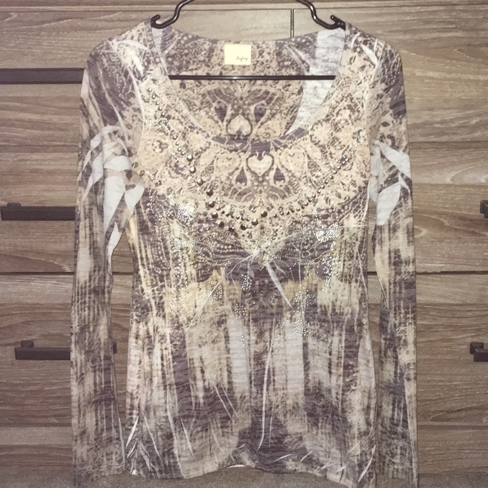 *5 for $25* Daytrip long sleeve w/ embellishments